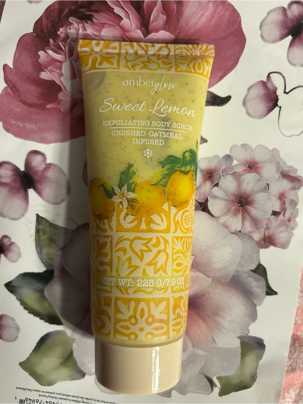🎉Amber Glow Sweet Lemon Exfoliating Body Scrub - Yellow 7.9 OZ